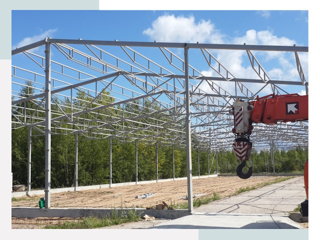 Строительство конюшен в Горно-Алтайск от 622 руб. под ключ