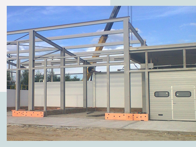 Строительство автосервисов от СтальСтрой-Грн по цене 622 руб.